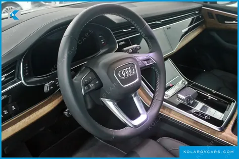 AUDI Q7 55 TFSI QUATTRO