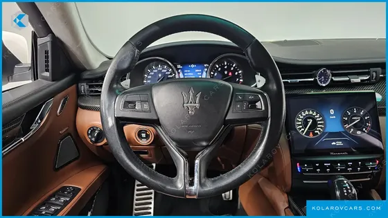 MASERATI QUATTROPORTE GTS 3.8 V8