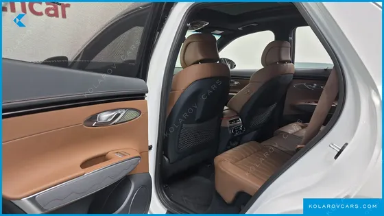 GENESIS GV70 2.5T GASOLINE AWD
