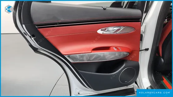 GENESIS GV70 2.5T GASOLINE 2WD