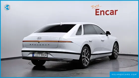 HYUNDAI GRANDEUR 2,5 GASOLINE 2WD