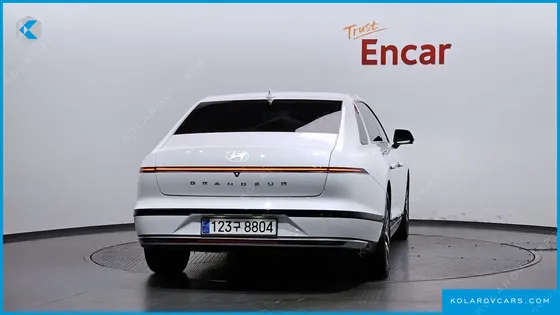 HYUNDAI GRANDEUR 2,5 GASOLINE 2WD
