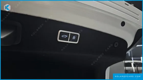 GENESIS G90 GASOLINE 3.5 TURBO AWD