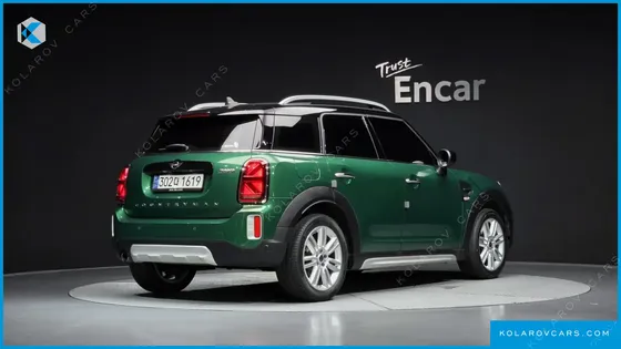 MINI COUNTRYMAN CLASSIC PLUS LAUNCH PACK