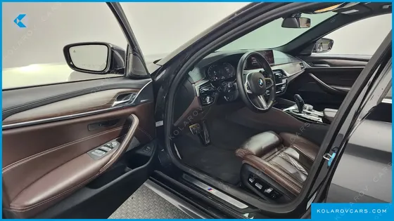 BMW 5 SERIES 520I M SPORT