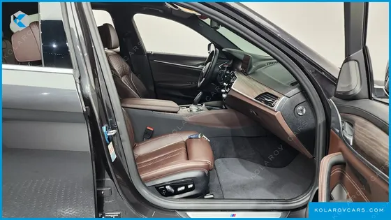 BMW 5 SERIES 520I M SPORT