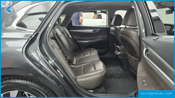 HYUNDAI GRANDEUR EXCLUSIVE