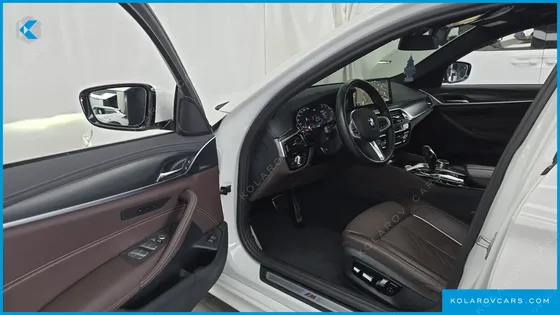 BMW 5 SERIES 523D M SPORT