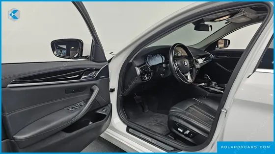 BMW 5 SERIES 520I LUXURY