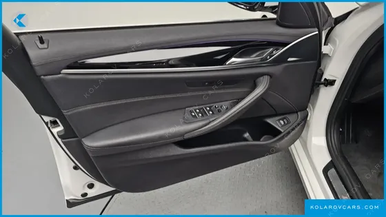 BMW 5 SERIES 520I LUXURY