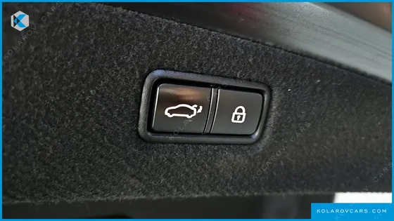 GENESIS G90 3.8 AWD