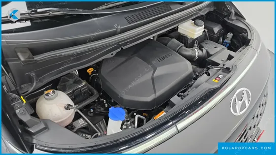 HYUNDAI STARIA TOURER 9-SEATER