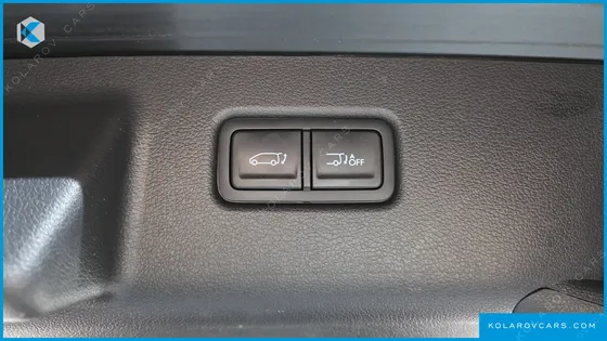 HYUNDAI STARIA TOURER 9-SEATER