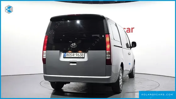 HYUNDAI STARIA CARGO 5-SEATER