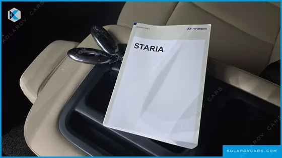 HYUNDAI STARIA TOURER 9-SEATER