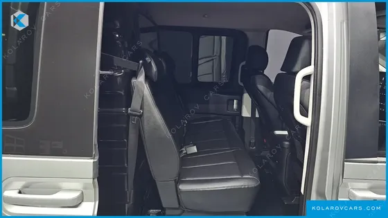 HYUNDAI STARIA CARGO 5-SEATER