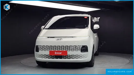 HYUNDAI STARIA TOURER 11-SEATER