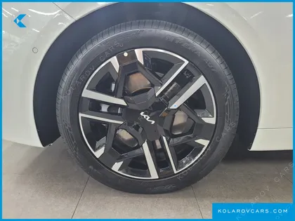 KIA K8 2.5 GASOLINE 2WD