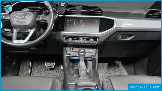 AUDI Q3 35 TDI PREMIUM SPORTBACK