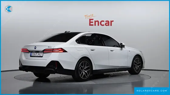 BMW 5 SERIES 520I M SPORT