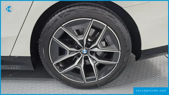 BMW 5 SERIES 520I M SPORT
