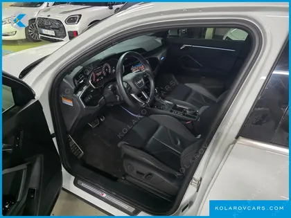 AUDI Q3 35 TDI PREMIUM SPORTBACK