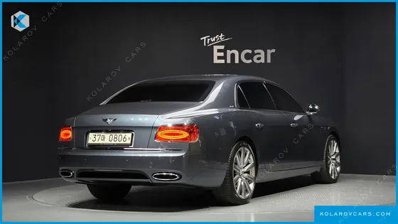 BENTLEY FLYING SPUR 6.0