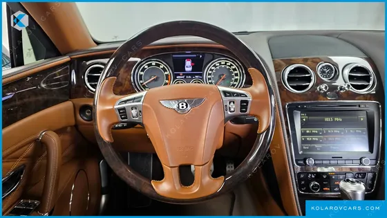BENTLEY FLYING SPUR 6.0
