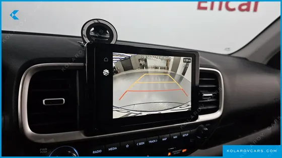 HYUNDAI VENUE 1,6 PREMIUM