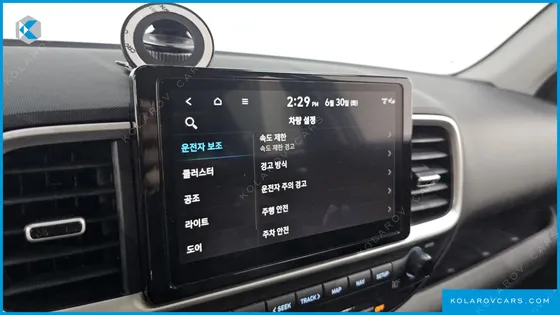 HYUNDAI VENUE 1,6 PREMIUM
