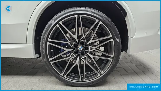 BMW X5M 4.4 COMPETITION