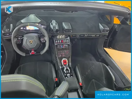 LAMBORGHINI HURACAN LP640-4 SPYDER PERFORMANTE