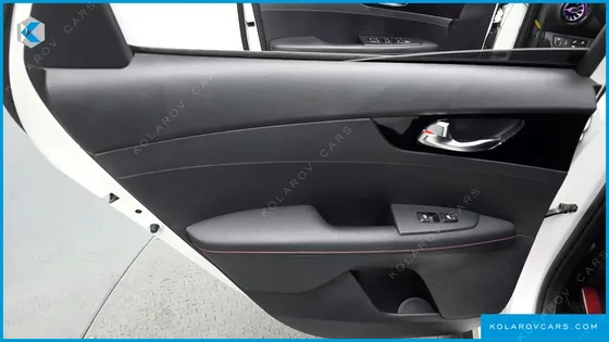 KIA K3 5DOOR GT SIGNATURE