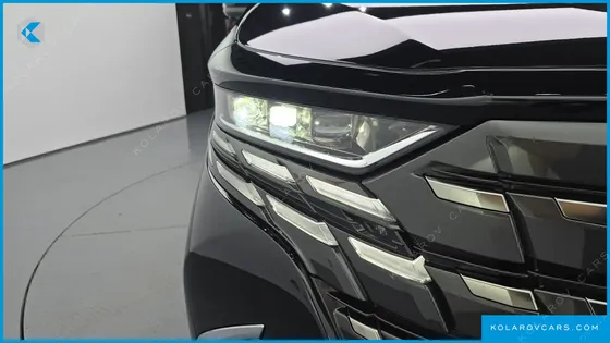 TOYOTA ALPHARD 2.5 HEV EXECUTIVE AWD