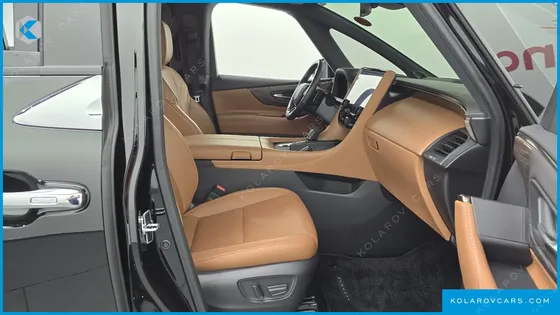 TOYOTA ALPHARD 2.5 HEV EXECUTIVE AWD