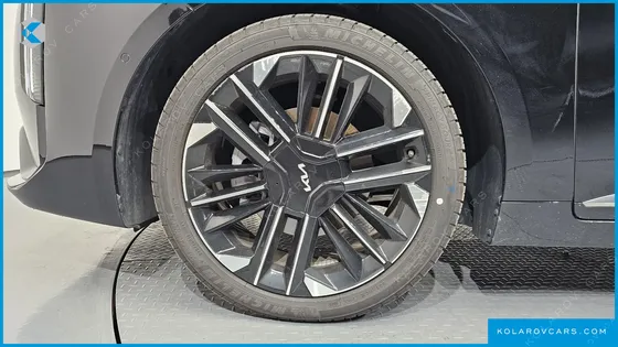 KIA K8 SIGNATURE