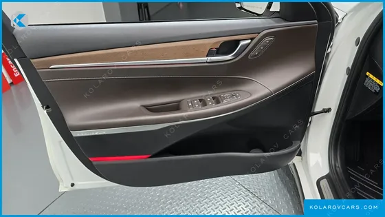 HYUNDAI GRANDEUR EXCLUSIVE