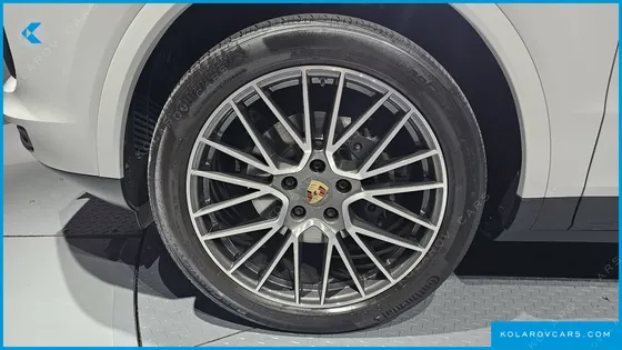 PORSCHE CAYENNE 3.0
