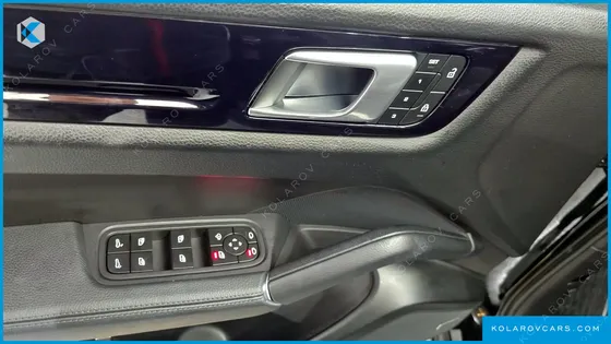 PORSCHE CAYENNE 3.0