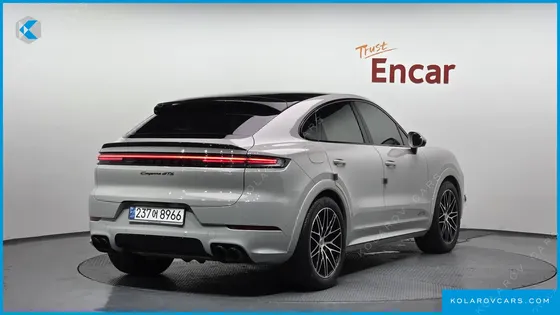 PORSCHE CAYENNE 4.0 GTS COUPE
