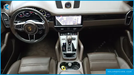 PORSCHE CAYENNE 3.0
