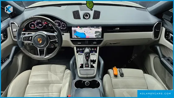 PORSCHE CAYENNE 3.0 COUPE