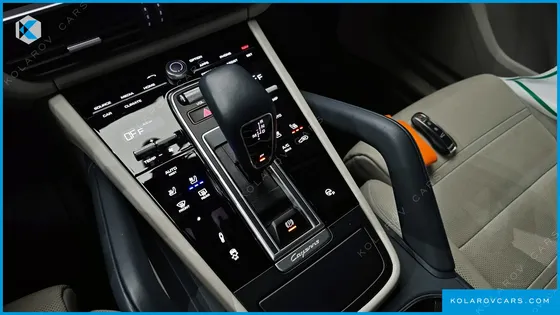PORSCHE CAYENNE 3.0 COUPE