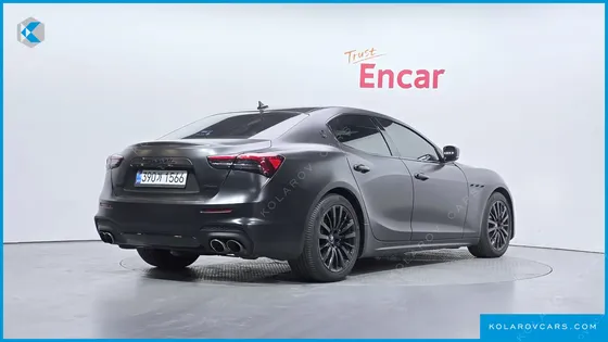 MASERATI GHIBLI 3.0S Q4