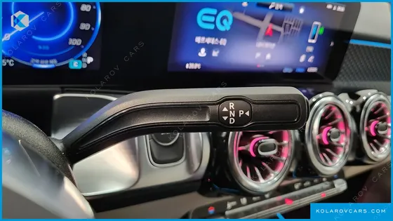 MERCEDES EQB EQB300 4MATIC PROGRESSIVE