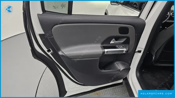 MERCEDES EQB EQB300 4MATIC ELECTRIC ART