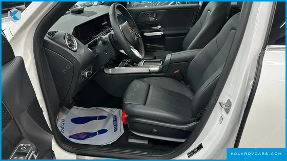MERCEDES EQB EQB300 4MATIC PROGRESSIVE