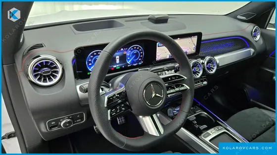 MERCEDES EQB EQB300 4MATIC AMG LINE