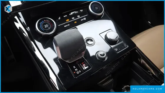 LAND ROVER RANGE ROVER SPORT D300 HSE DYNAMIC