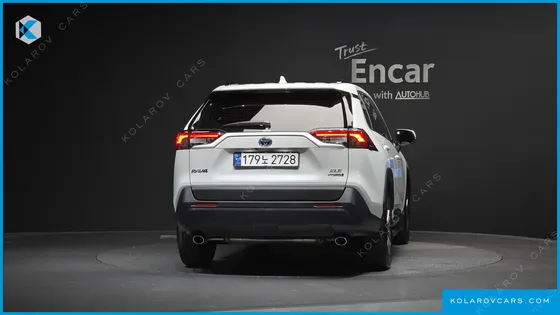 TOYOTA RAV4 2.5 2WD HYBRID XLE